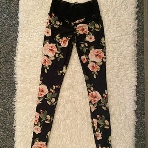 Cute Booty Lounge High Rise Leggings